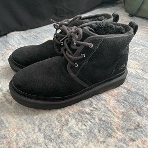 Black Ugg Neumel